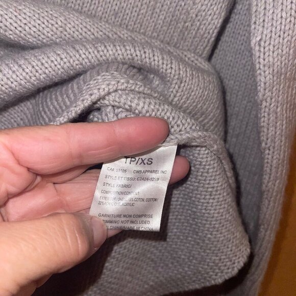 Charlie B Womens Sweater Size XS Gray Long Sleeve With Smiley Face Knit - Picture 4 of 6